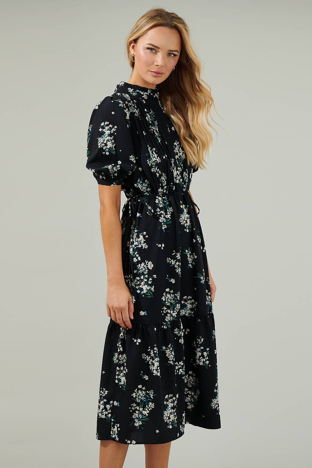 Magnol Floral Pleated Midi Dress