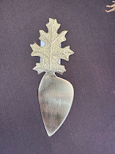 Leaf Cheese Utensils