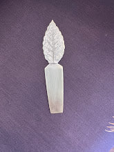 Leaf Cheese Utensils