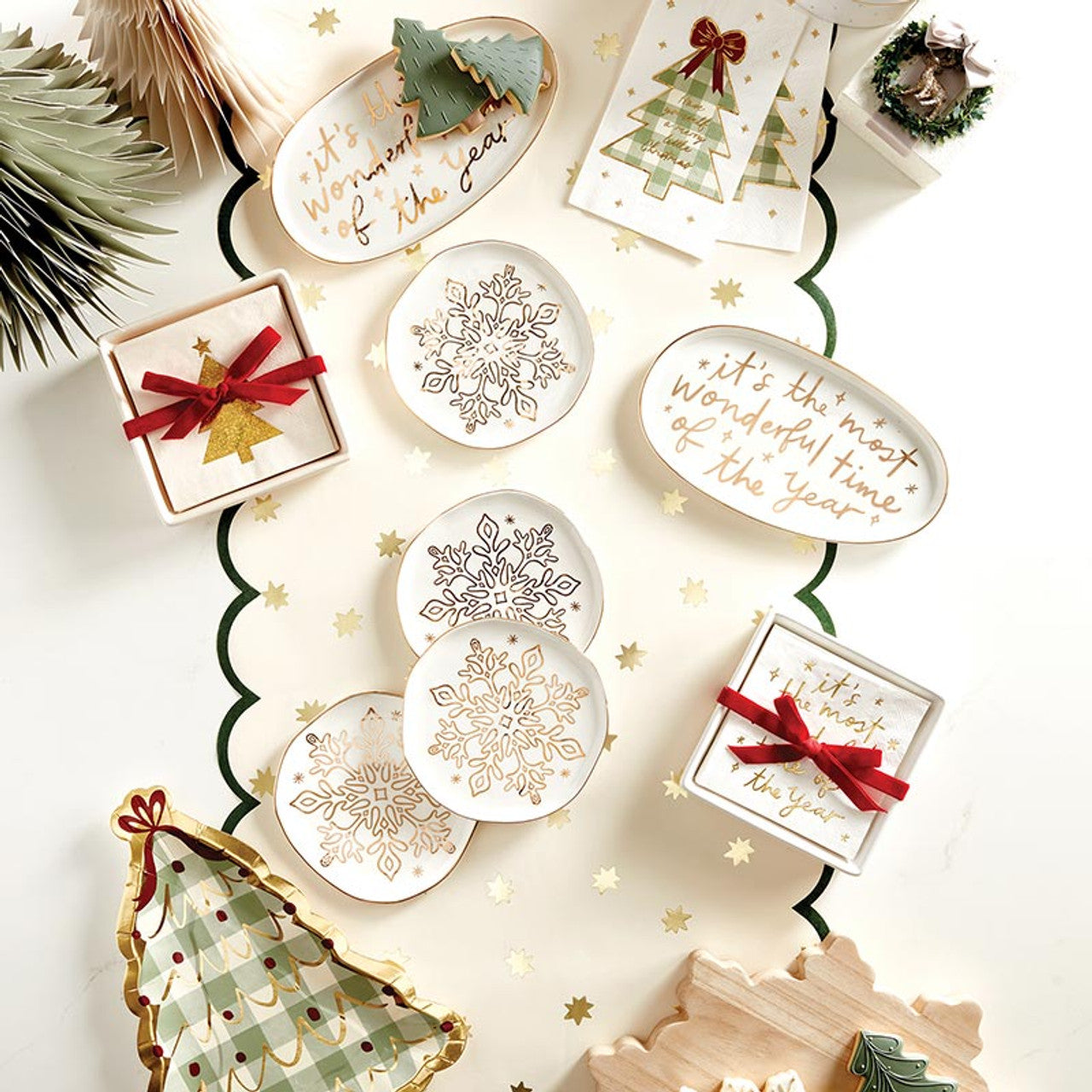 Die-Cut Tree Paper Plates