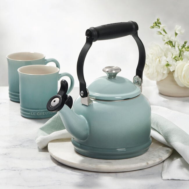 Demi Kettle
