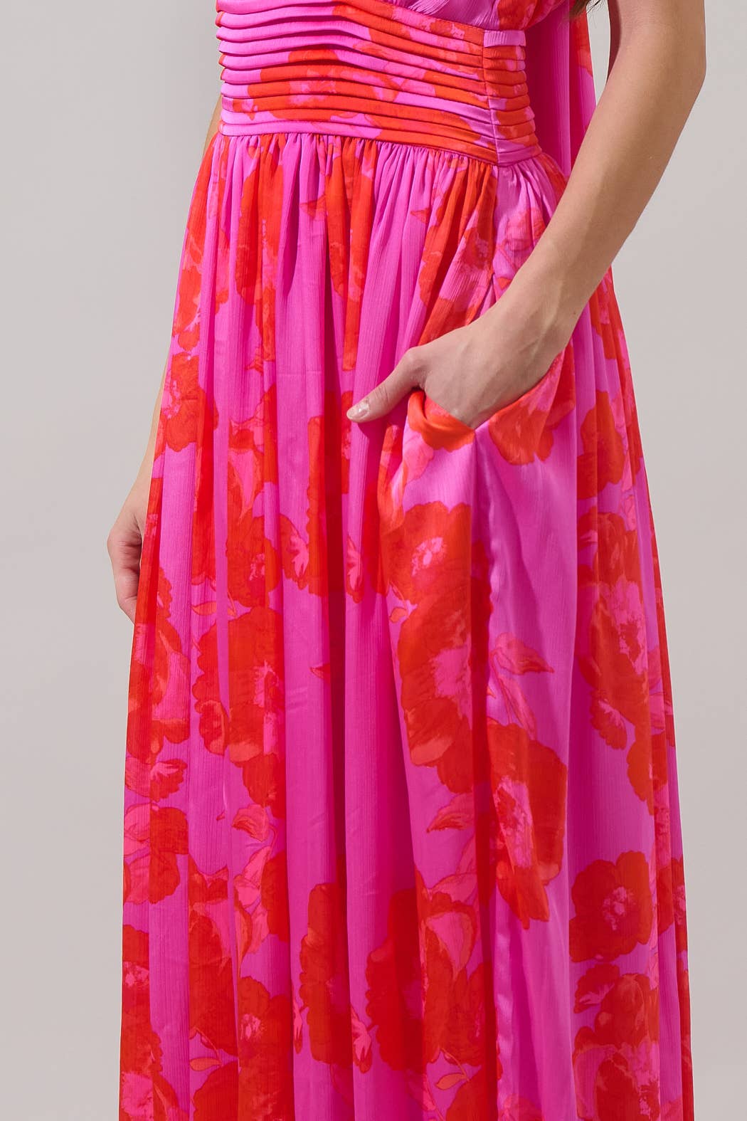 Lailah Floral Landy Halter Maxi Dress