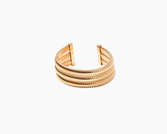 Chevs Kiss Cuff Bracelet