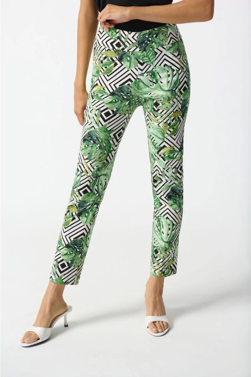 Vanilla/Multi Abstract Print Crop Pants