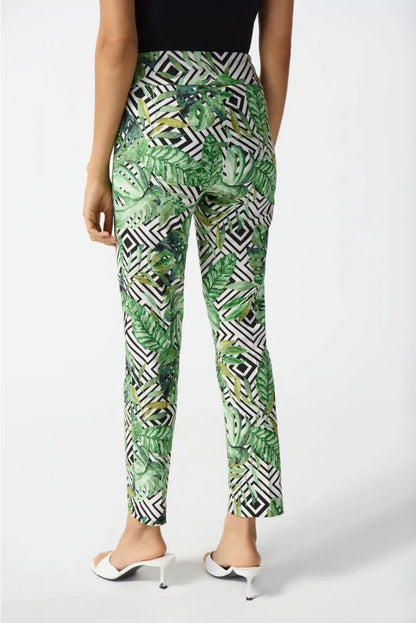 Vanilla/Multi Abstract Print Crop Pants