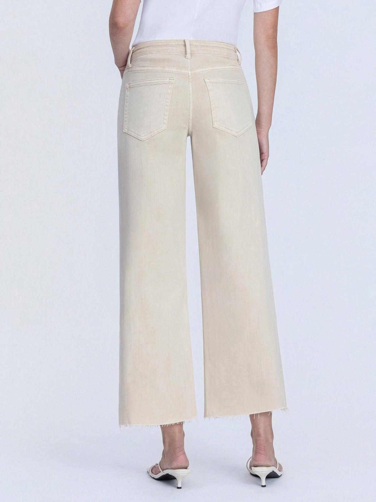 HIGH RISE CROP WIDE LEG JEANS