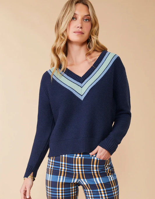 Aster V-neck Pullover