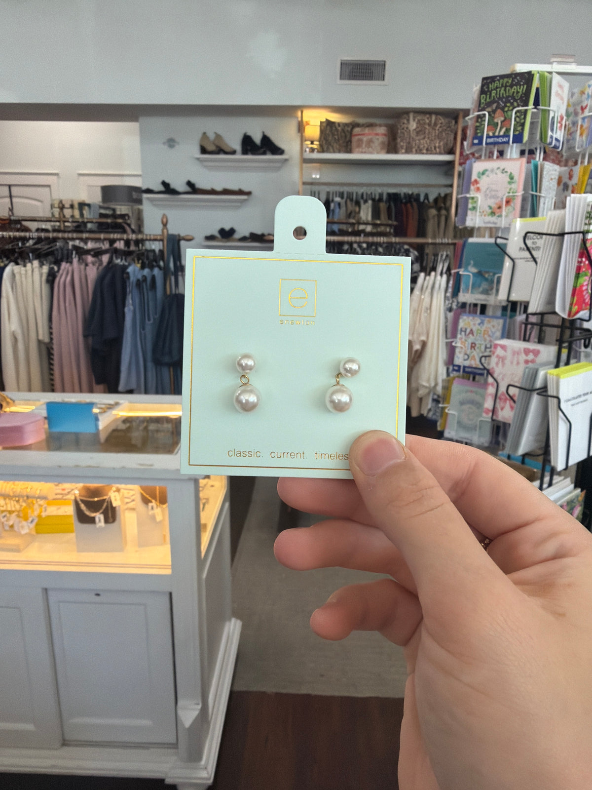 Classic Pearl 8mm Ball Drop Stud-Pearl