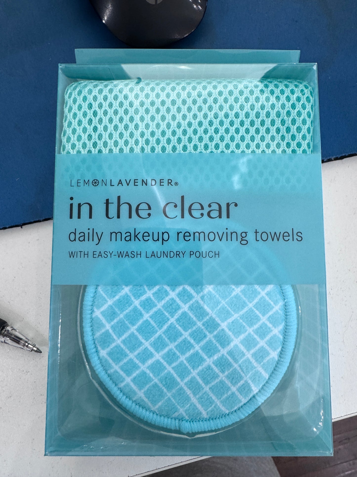 In the Clear Make-up Remover Rounds