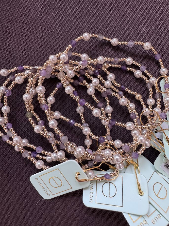 Classic Sincerity Pattern Bracelet