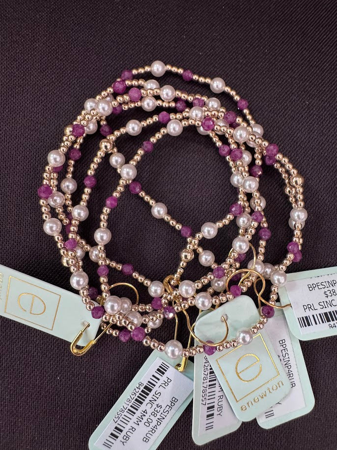 Classic Sincerity Pattern Bracelet