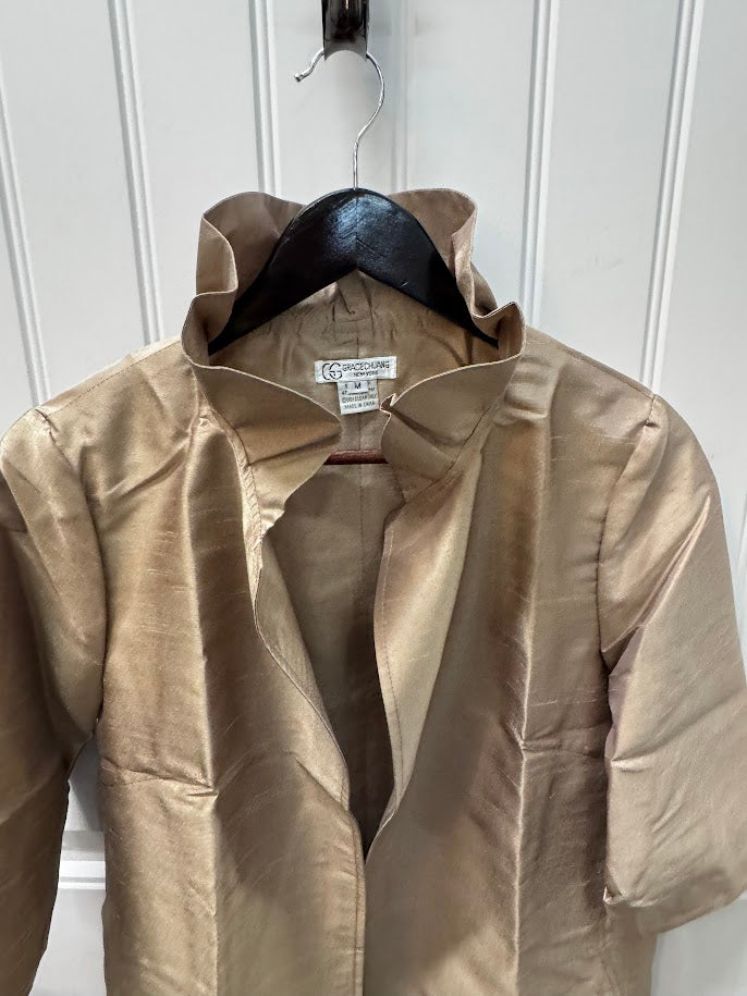 Grace Chuang Short Ruffle Collar