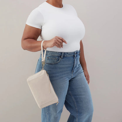 Darcy Carry-All Crossbody