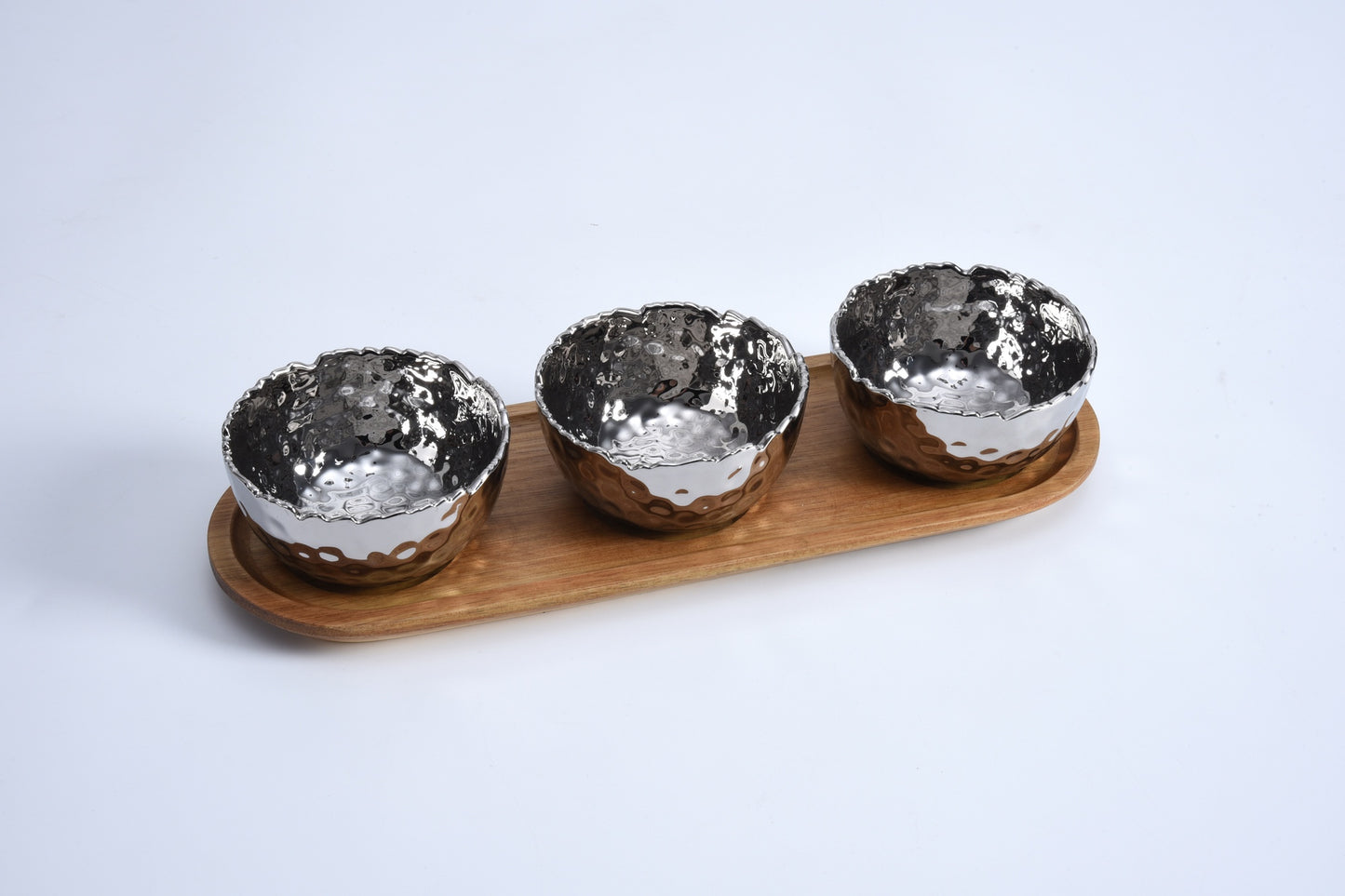 Set of 3 Porcelain Bowls on Acacia Wood Tray