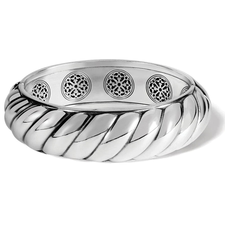 Athena Scalloped Hinged Bangle