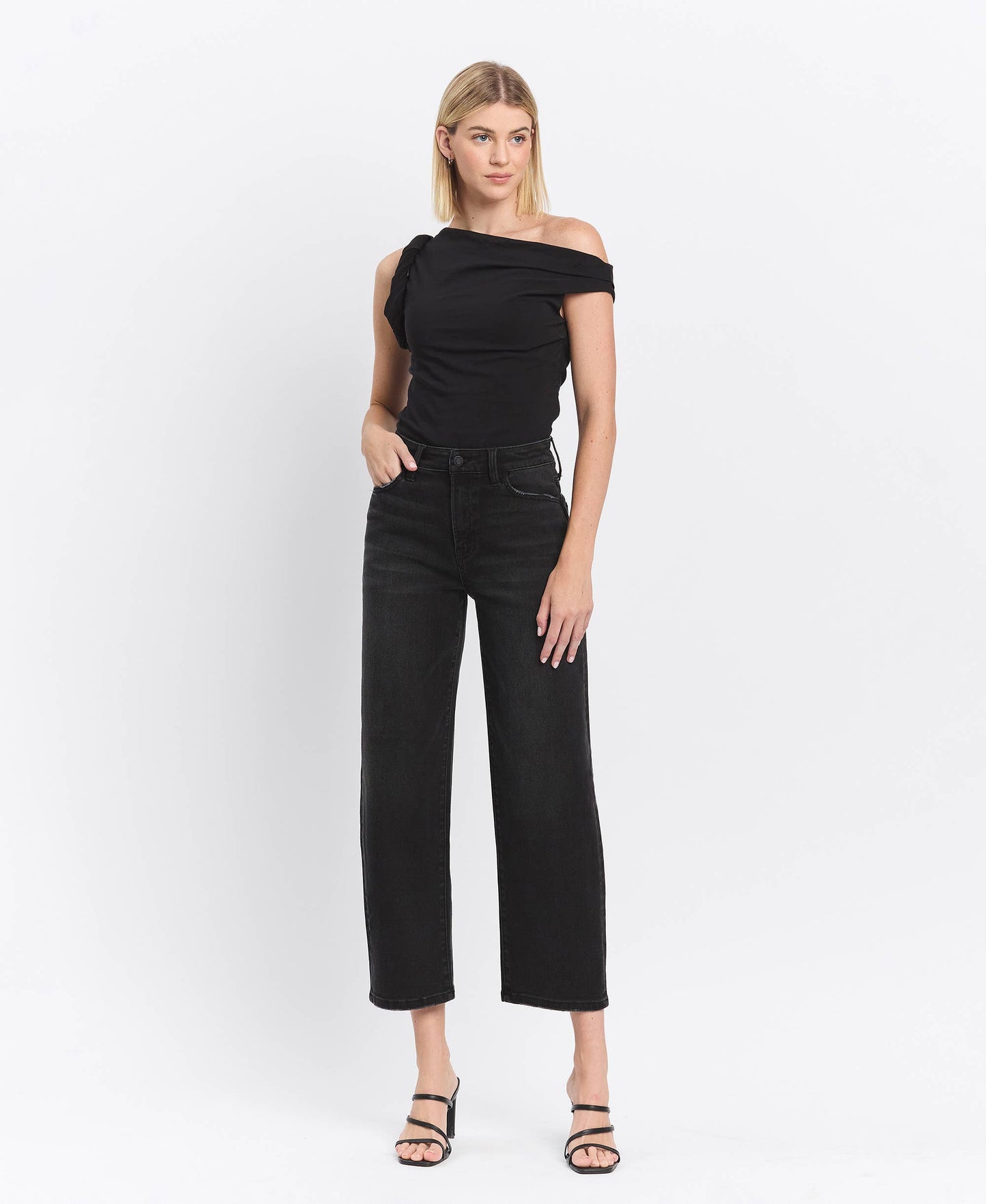 SUPER HIGH RISE WIDE BARREL JEANS T6616