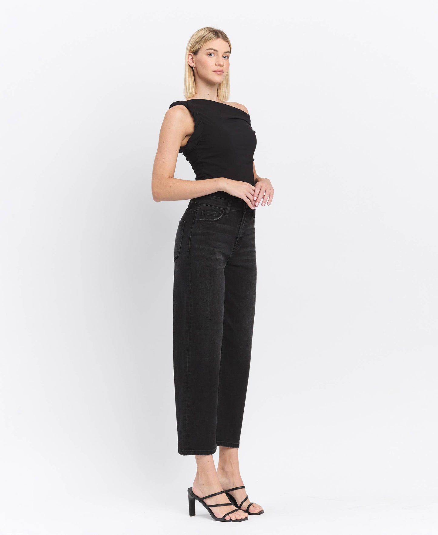 SUPER HIGH RISE WIDE BARREL JEANS T6616