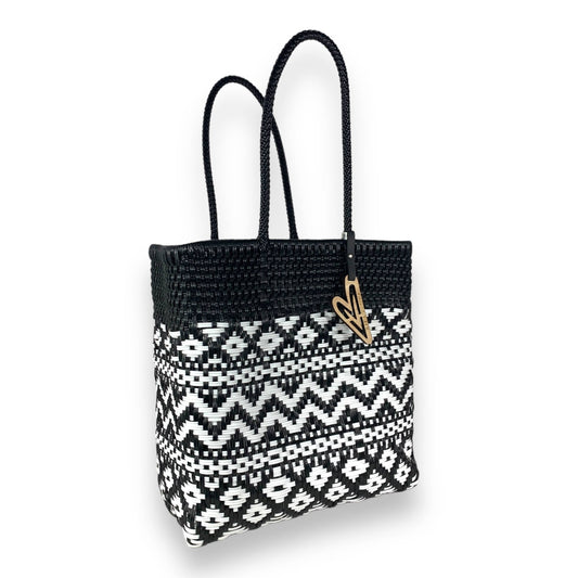 Maria Victoria | Women's Medium Tote Bag | TT CITY BW