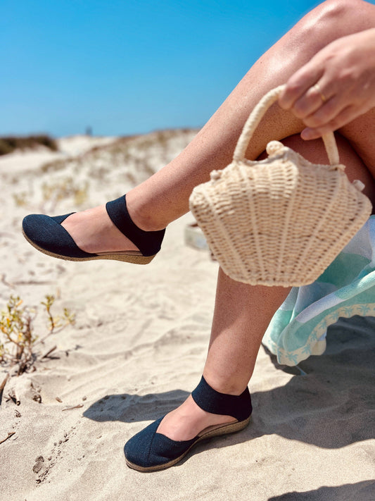 Chloe - Close-Toed Sandal