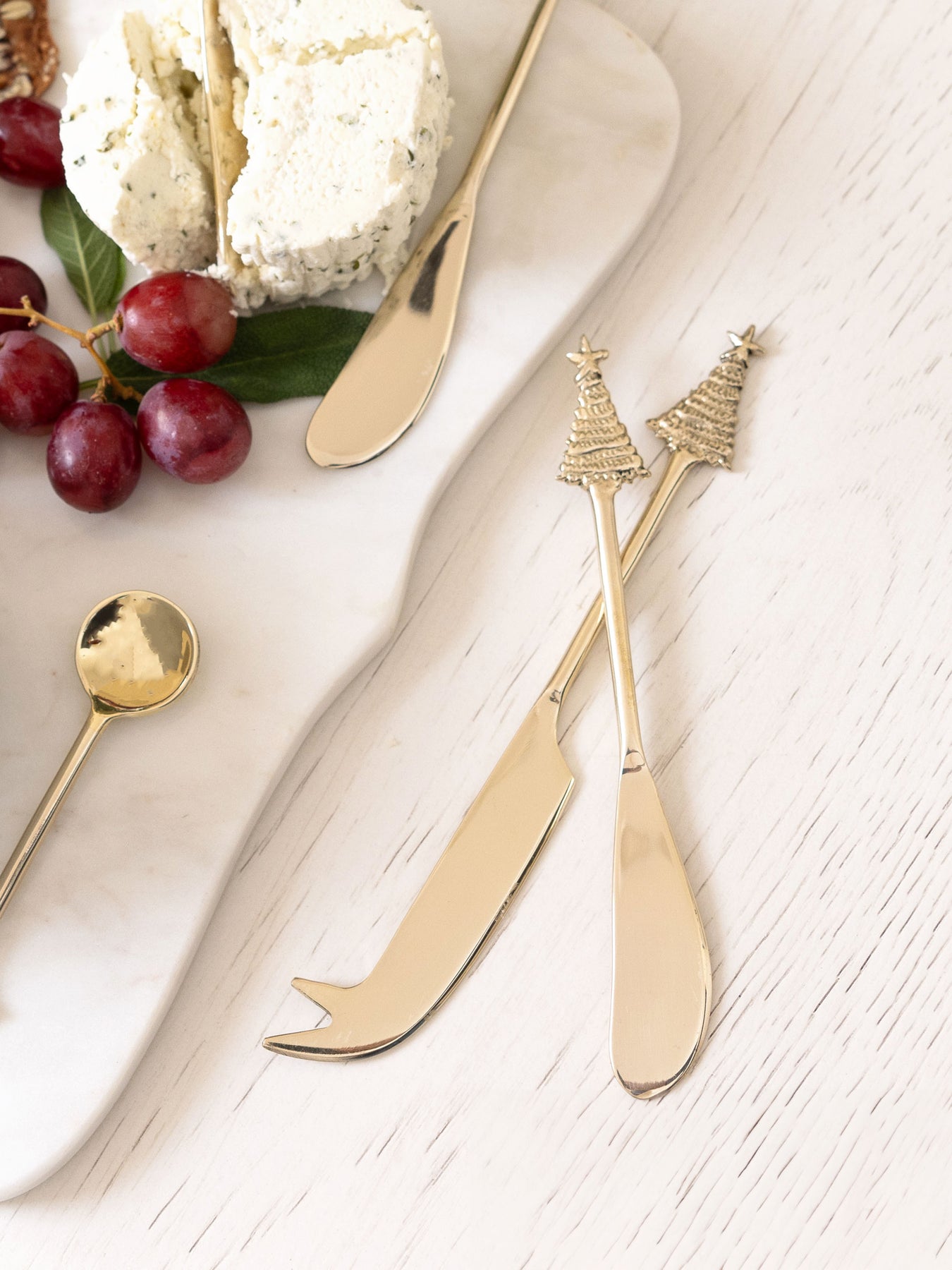 Christmas Tree Cheese Knife Set