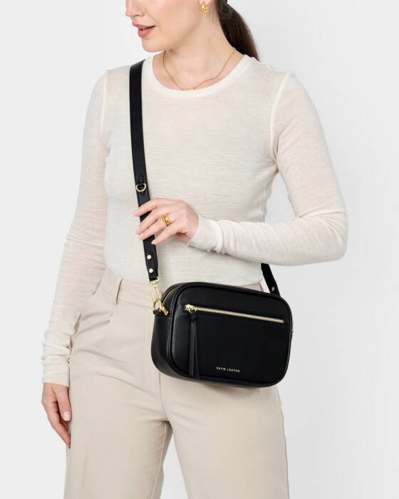 Hallie Crossbody