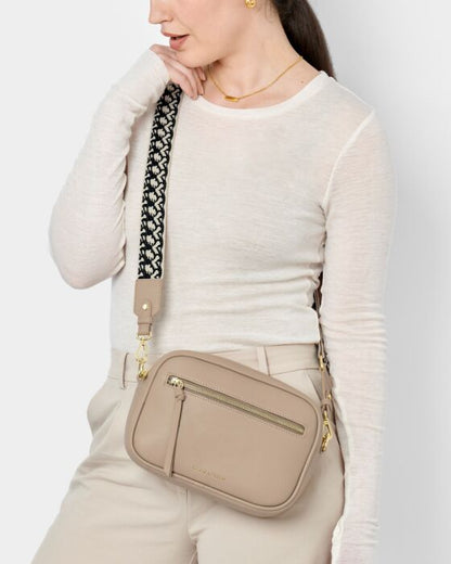 Hallie Crossbody