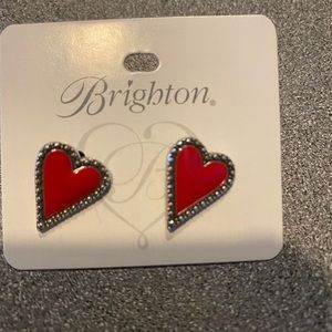 Dazzling Love earrings