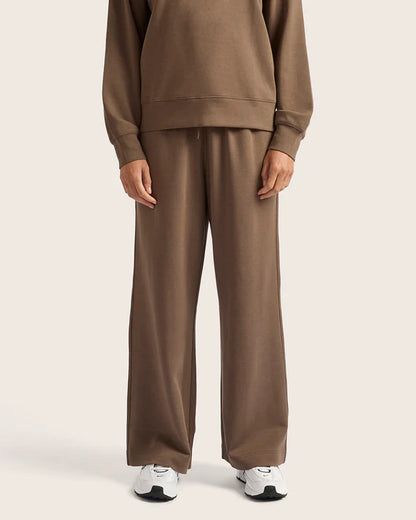 Women's Straight Leg Sweat Pants In Bamboo CloudKnit Fabric
