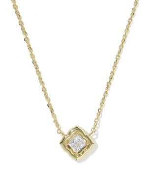 MALLORY CRYSTAL SHORT PENDANT NECKLACE